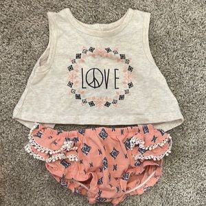Jessica Simpson little girls outfit
